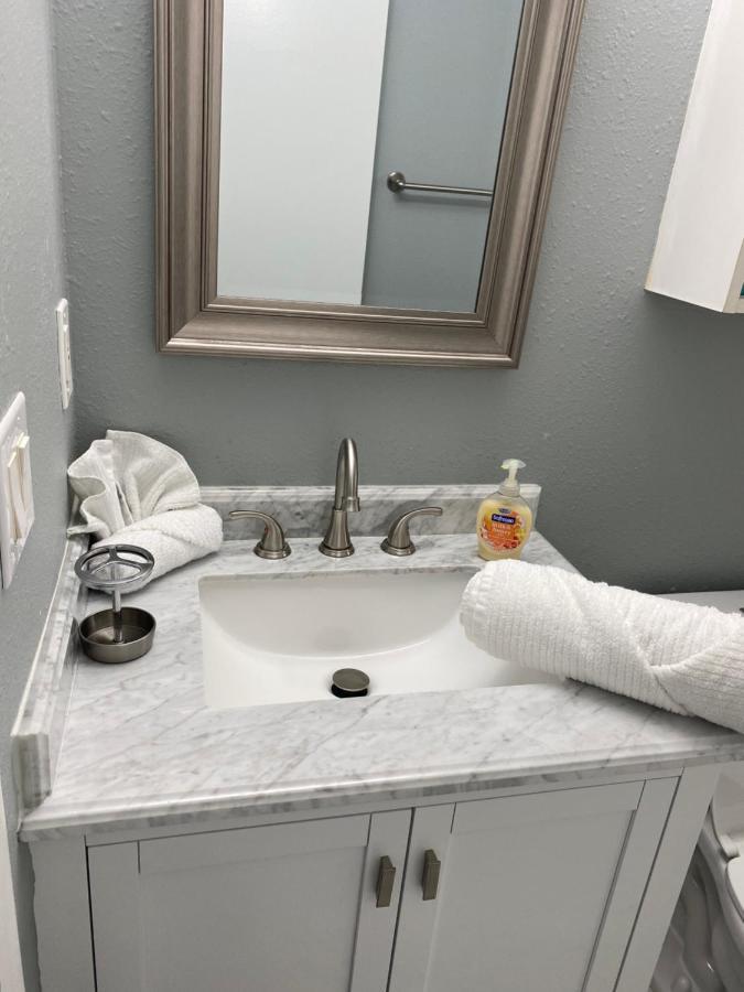 2 Bedrooms Vacation Home Tampa Exterior foto